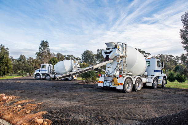 Best Concrete Sidewalk Installation in Leipsic, OH